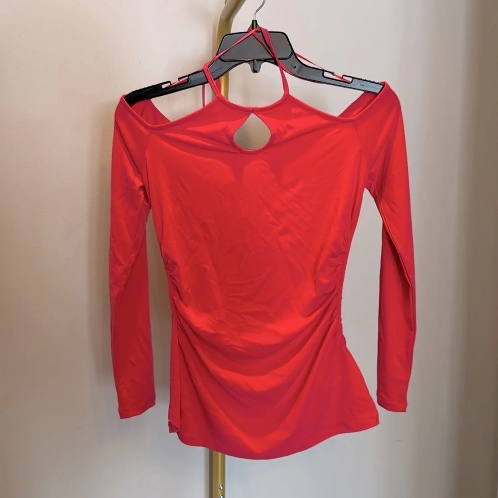 Michael Kors cold shoulder key hold top NWT XS